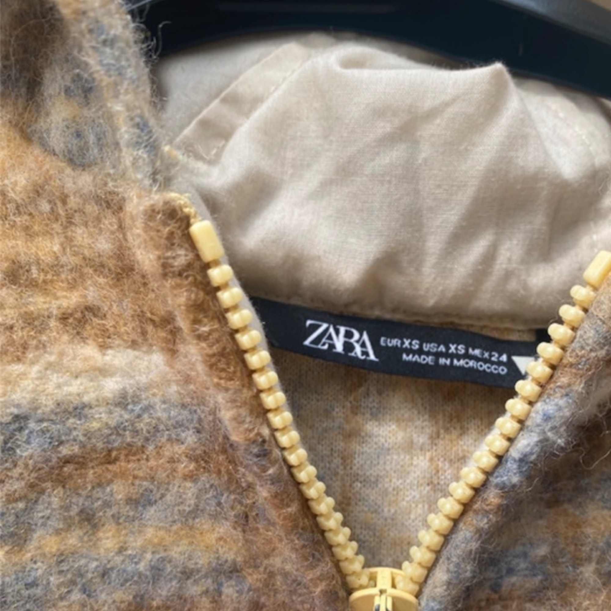 BOX ABBIGLIAMENTO ZARA 50 Kg - immagine 10