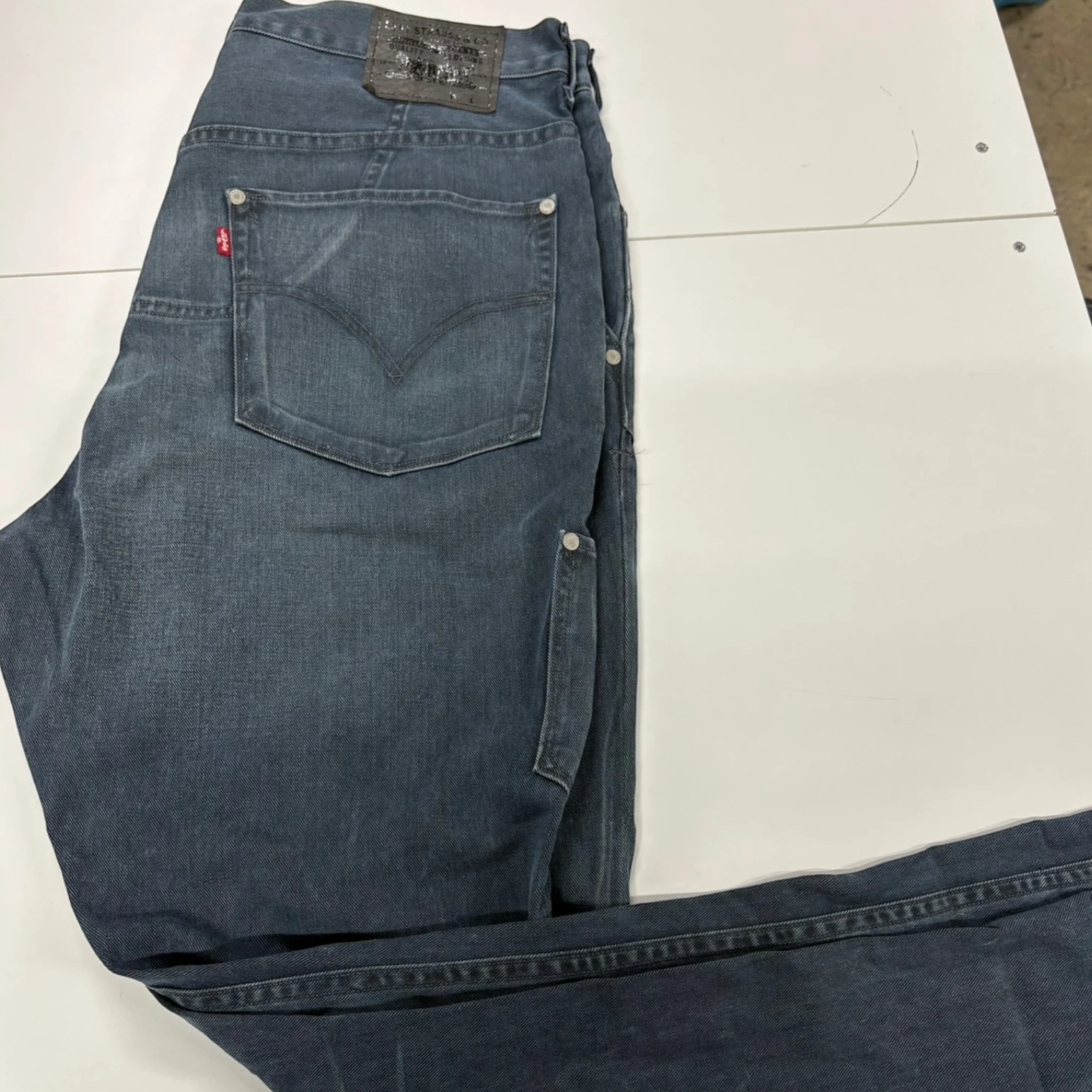 BOX JEANS LEVI'S AL Kg GRADO A + + - immagine 8